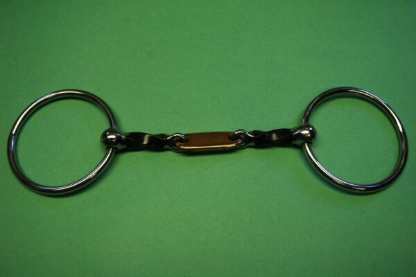 Dr. Bristol Twisted Loose Ring