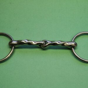 Twisted Mouth Loose Ring